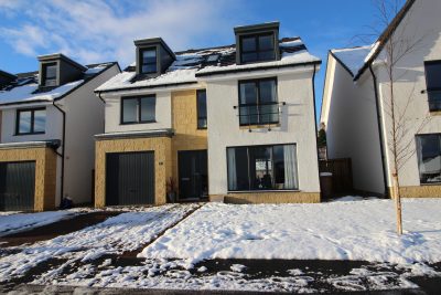 17 Dunvegan Place, Inverness, IV3 8SB